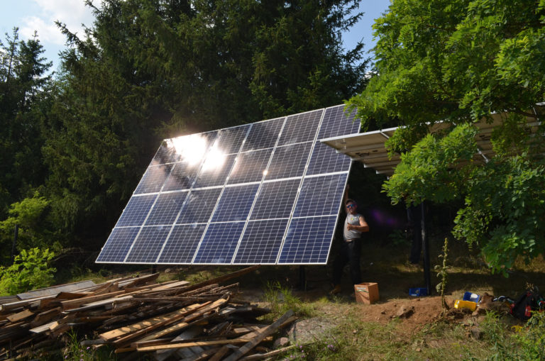 The Top Off-Grid Energy Options for Remote Living